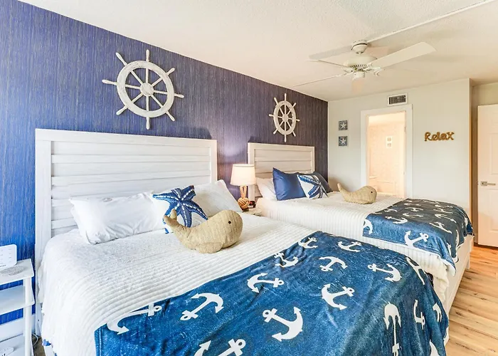 Beachfront! Indian Rocks W/ Balcony Holiday home Clearwater Beach