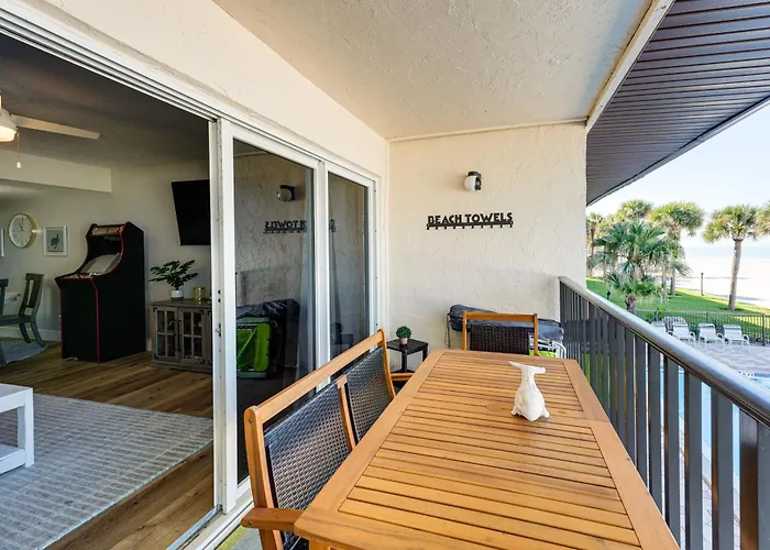 Holiday home Beachfront! Indian Rocks W/ Balcony Clearwater Beach